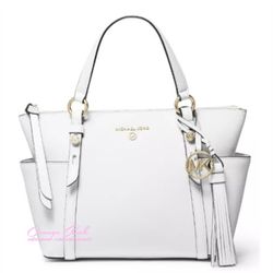 MICHAEL MICHAEL KORS Nomad Small Saffiano Leather Tote Bag
Style# 30T0GNXT5U