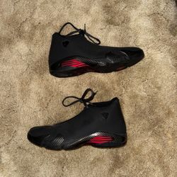 Jordan 14 Retro Black Ferraris