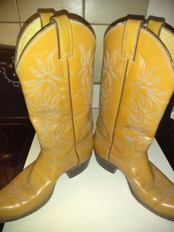 Justin boots size 7