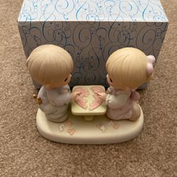 Precious Moments Figurine 