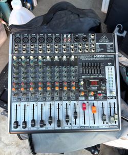 Behringer Mixer X1222USB (12Ch)
