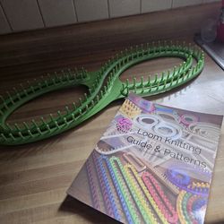 Knit Quick™ Infinity Loom by Loops & Threads Figure 8 Knitting Loom  25” Long &  Knitting book