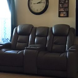Gray Morocco Leather Dual Power Zero Gravity Recliner $900