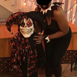 Youth 6-8  Halloween Costume & Matching Adult  Accessories 