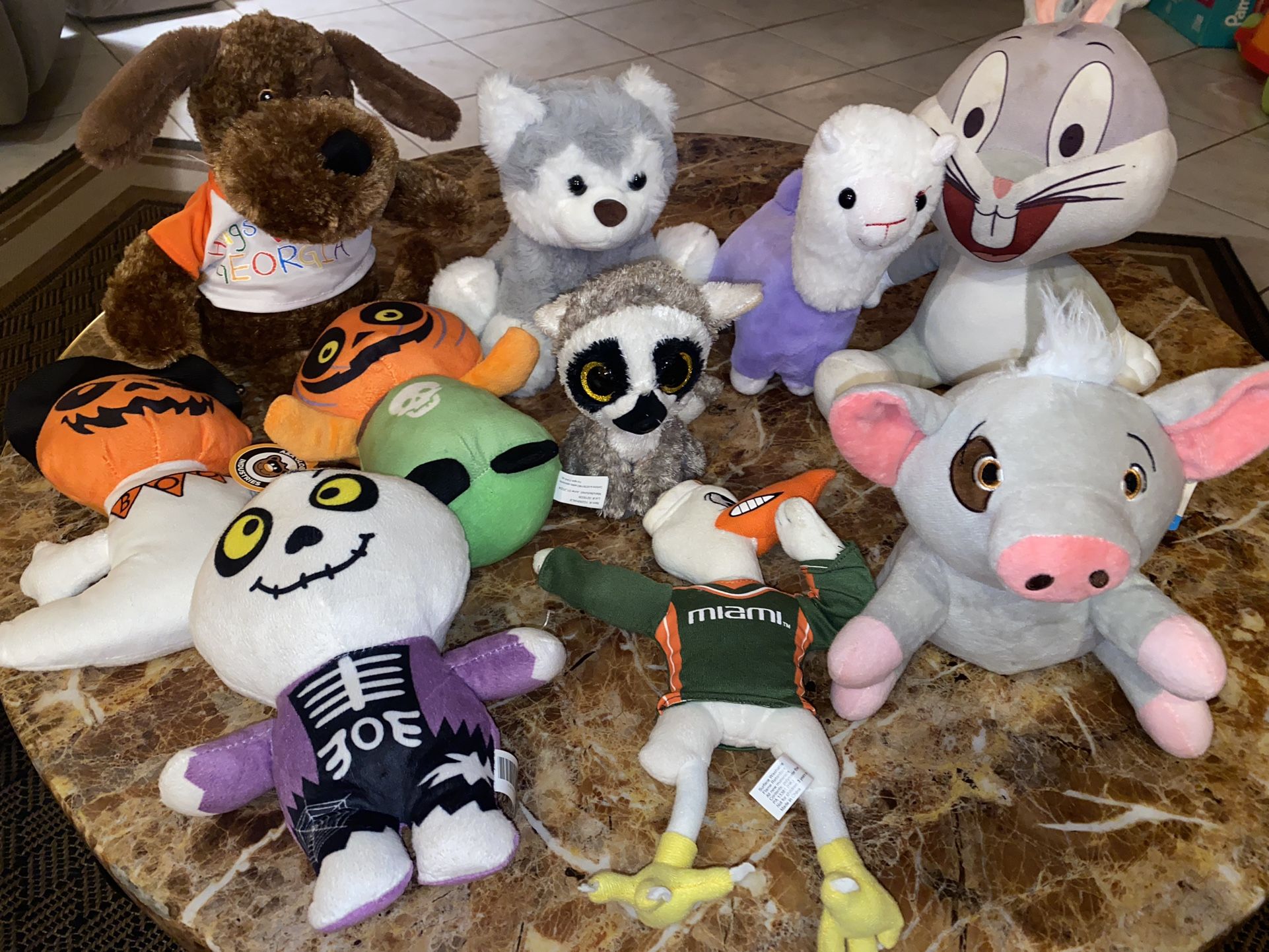 Lot of Stuffed Animals. PRICE IS FOR ALL