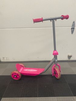 Girls pink razor jr scooter
