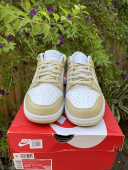 NEW Nike Dunk Low Retro BTTYS Team Gold Men display picture 1