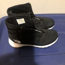 Women Northface Boots 