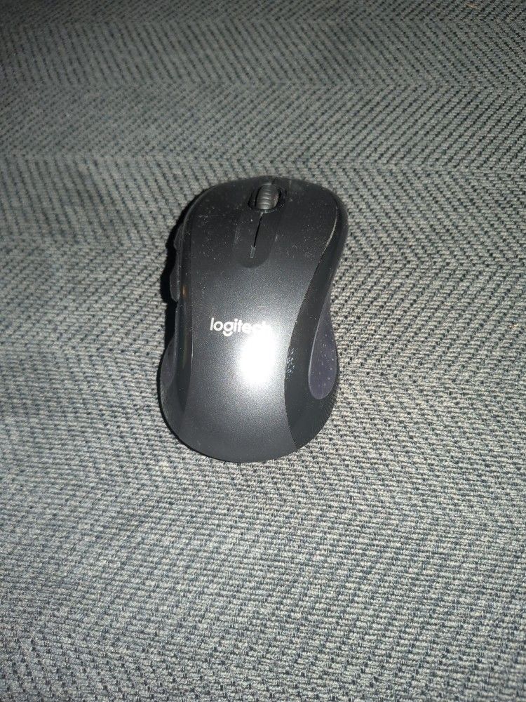 Logitech  M510 Wireless Mouse