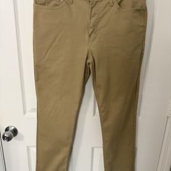 Levi’s 541 Athletic Taper All Seasons Tech Pants 34x32