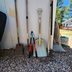 Yard Tools 
