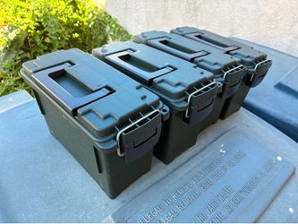 4 Ammo cans