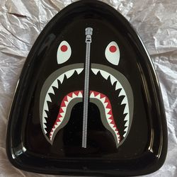 BAPE A Bathing Ap Shark Ashtray Keys Coins Tray