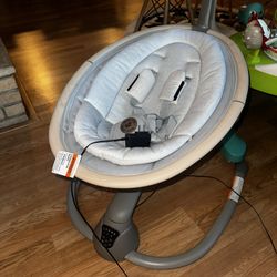 Maxi Cosi Infant Swing