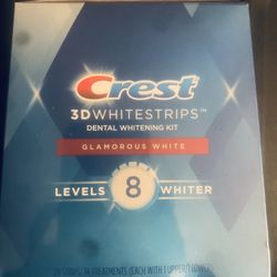 CREST 3D WHITESTRIPS - Glamorous White 