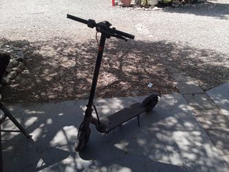 Electric scooter