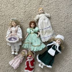 Porcelain dolls 