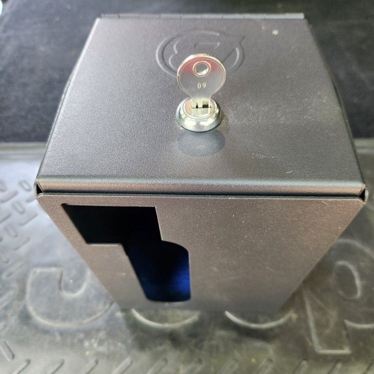 Jeep Wrangler JK Console Security