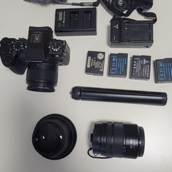 Panasonic LUMIX G7 With  4 batteries and 3 lenses 