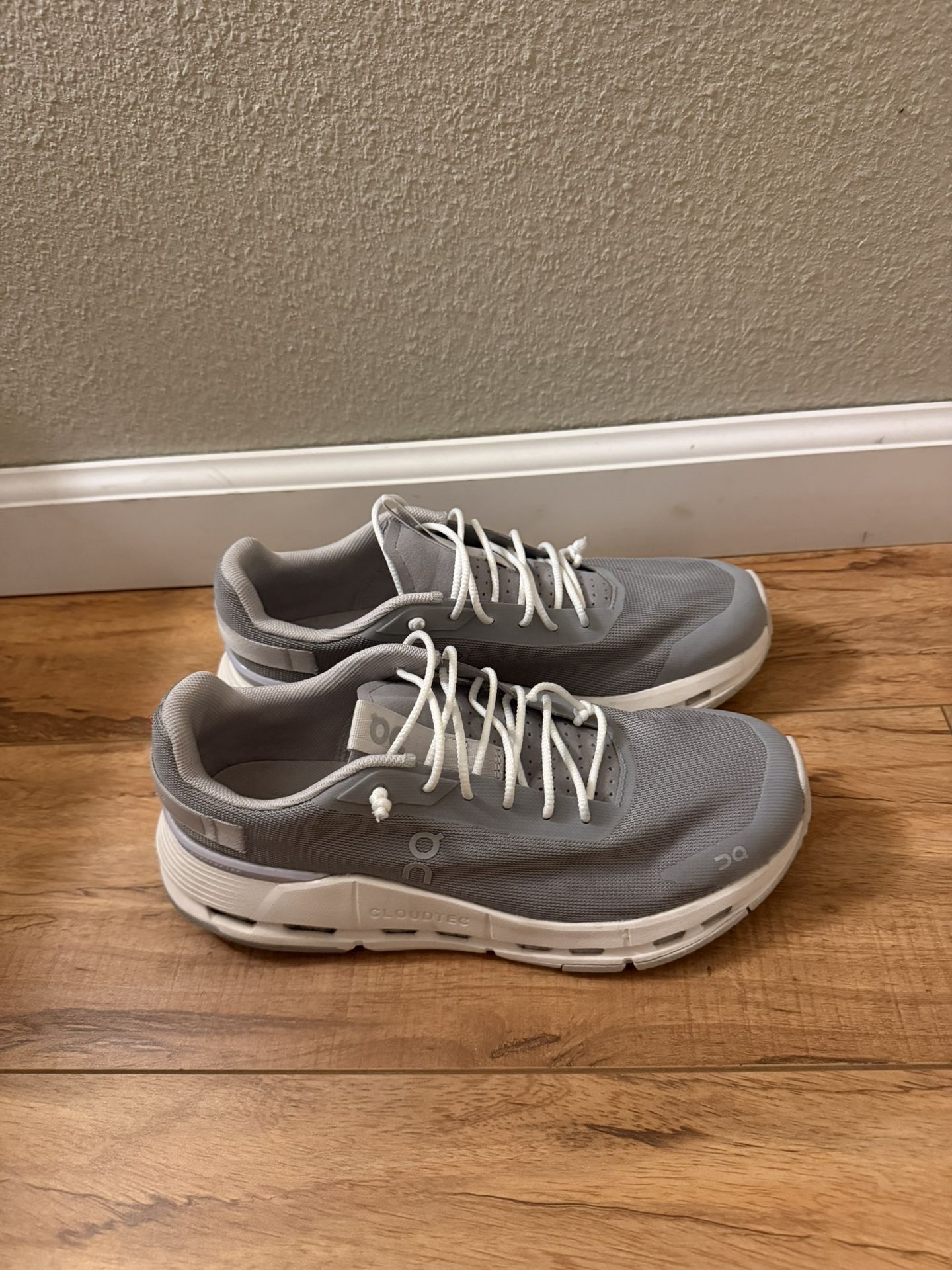 Women’s Grey ON Shoes
