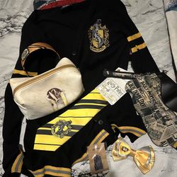 $20 For All! Brand New. Bundle. Harry Potter Huffle Puff And More - Price For All In Pics