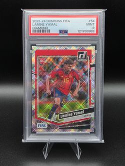 Lamine Yamal 2023-24 Donruss FIFA Diamond RC PSA 9