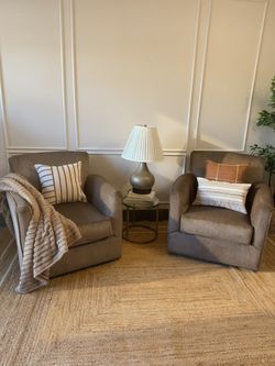 Pair of Jonathan Louis Grayson Swivel Accent Chairs