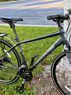 Cannondale Quick Si • Hydraulic Disc Brakes • Carbon Fork • Ready to Ride