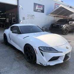 Pintura, Golpes, Arañazos , Hundidos, Choques , Luz Rota, Chapisteria General. Paint, Dents, Scratches, Damages, Crashed Car, Bodywork Paint Work