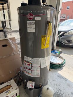 Water heater Rheem
