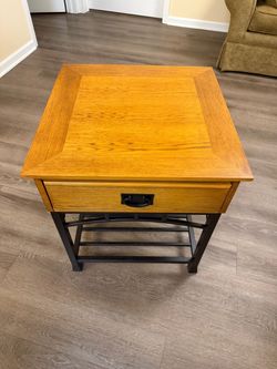 Oak Wood End Table with Drawer and Metal Base