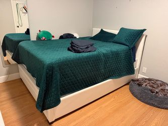 Queen bed with storage drawer