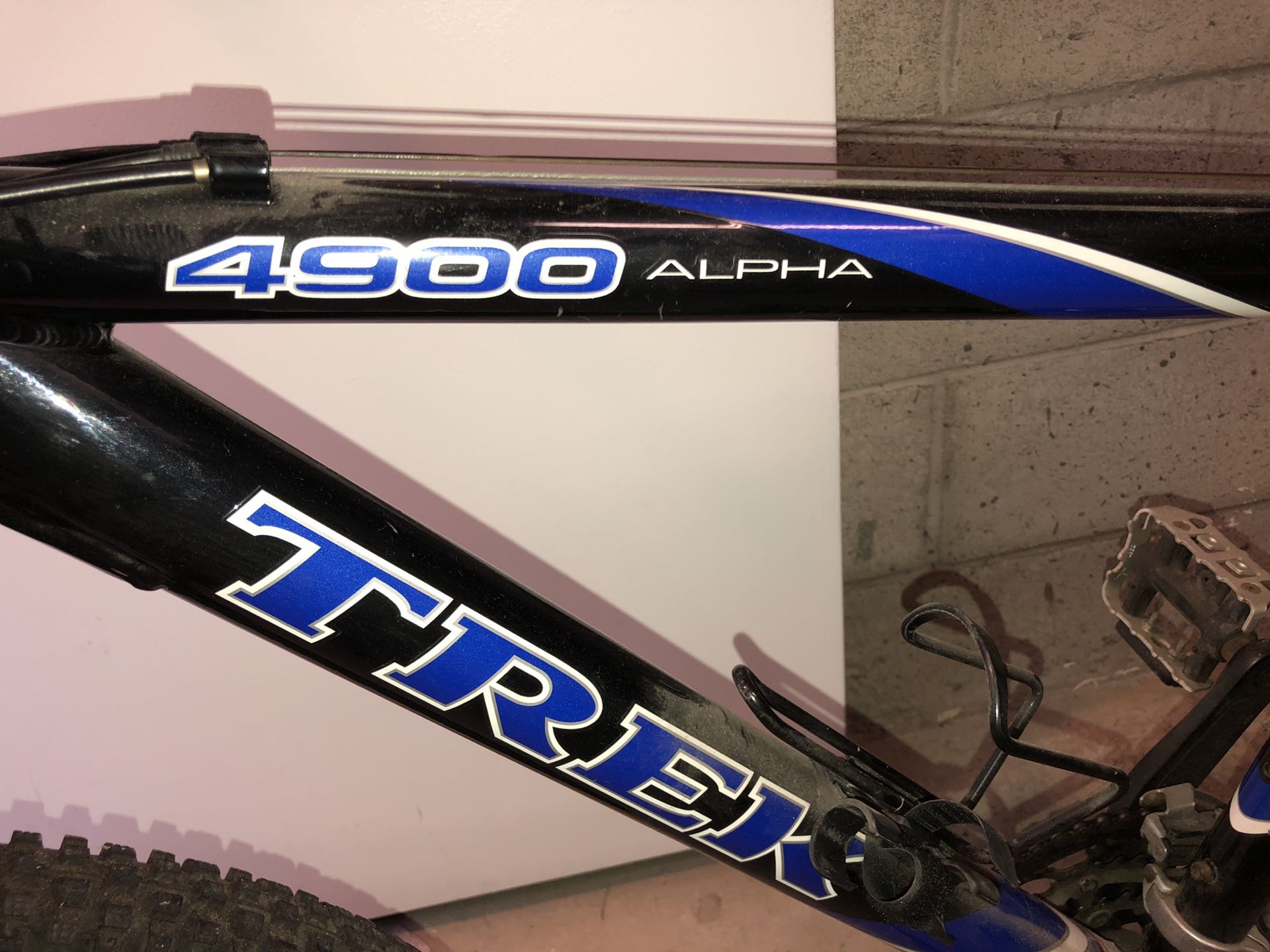 Trek 4900 alpha custom aluminum outlet