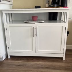 Storage (cabinet)