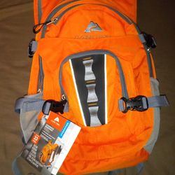 Ozark Trail Outdoor Equipment Backpack Waterbag