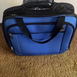 Delay soft side, inderseat carryon