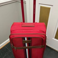 25” Spinner Suitcase-Tommy Hilfiger