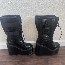 Rave Boots