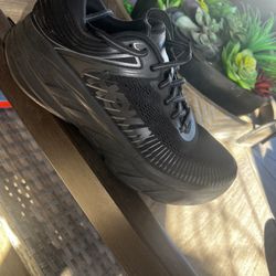 Hoka 8  1/2. Men’s