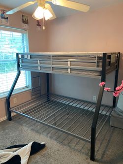 Bunk bed twin over full
