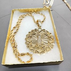 14k gold filled rope chain and pendant