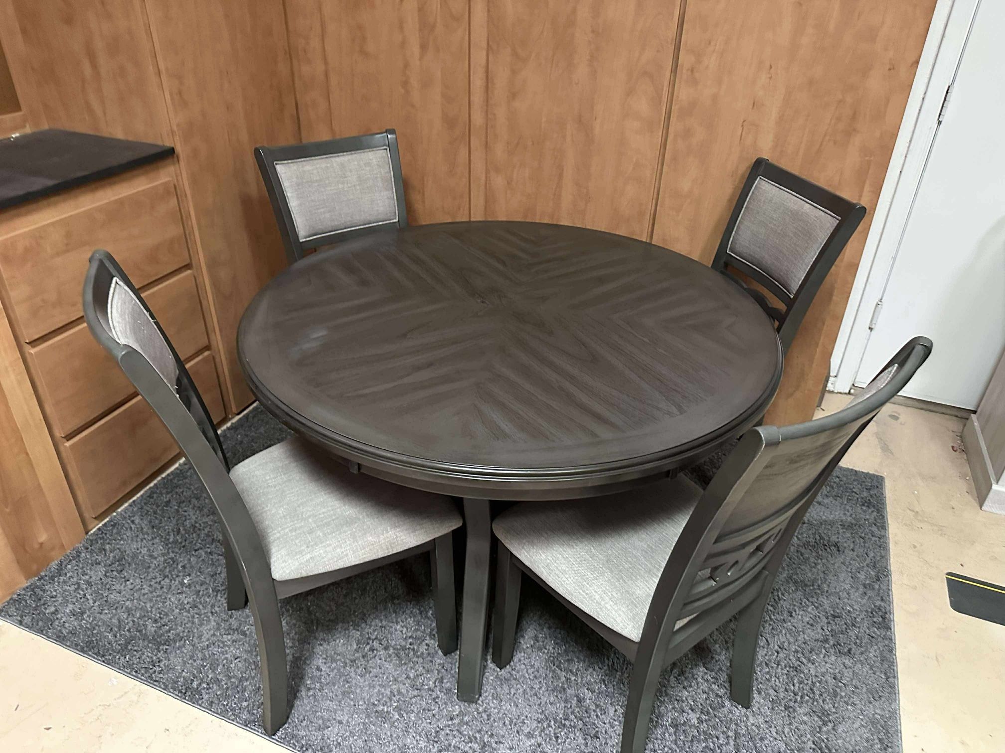 Round Grey Kitchen Table 5pc Set