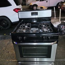 Estufa Eléctrica LG Disponible