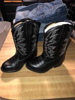 Boots cowboy toldders size 6