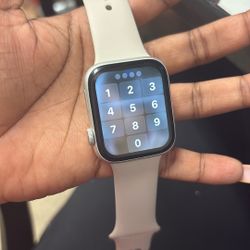 Apple Watch Series 4 , NEW used .