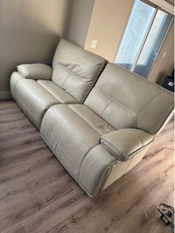 Beautiful leather electric recliner couch