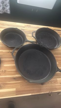 Lodge Cast Iron Skillet Set of 3
