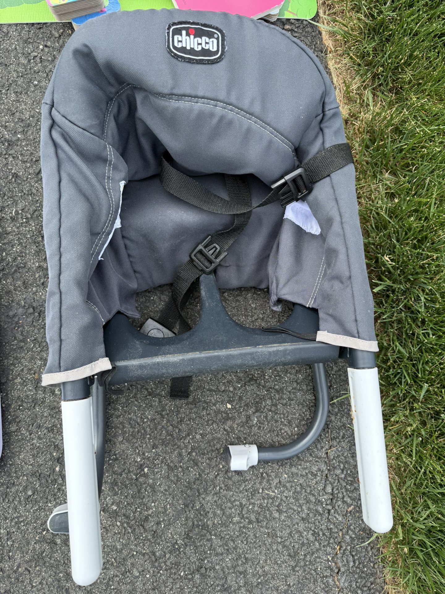 Chicco Hook On Seat