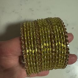 16 new kids' bracelets, all for $5