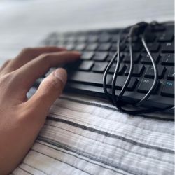 “DELL” WIRED KEYBOARD